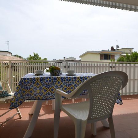 Appartamenti Atlante Bibione Exterior foto